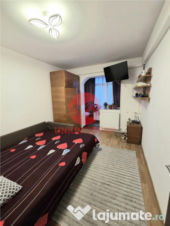 Apartament 3 Camere, Decomandat, Casa de Cultura