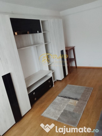 Apartament 2 camere decomandat in Podul de Fier