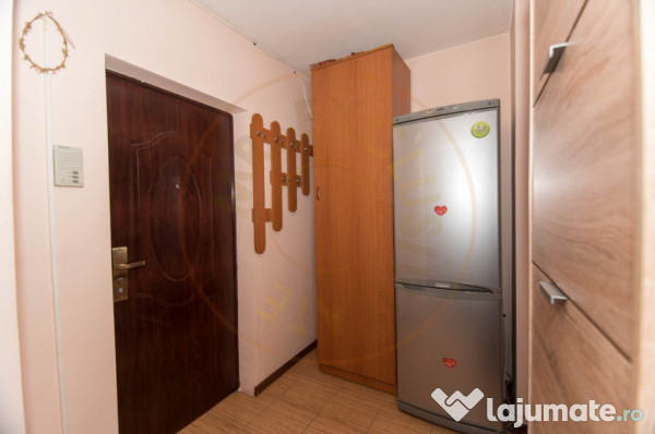 Apartament 3 camere Prundu - decomandat 