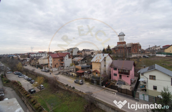 Apartament 3 camere Prundu - decomandat 