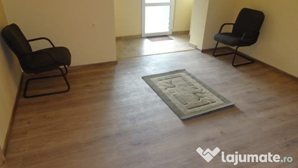 Inchiriez apartament 2 camere in Deva, zona ultracentrala, parter, 