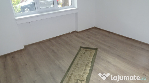 Inchiriez apartament 2 camere in Deva, zona ultracentrala, parter, 