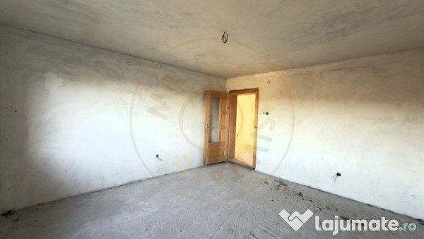 Casa generoasa cu teren de 1186 mp intravilan-Retevoiesti -P 