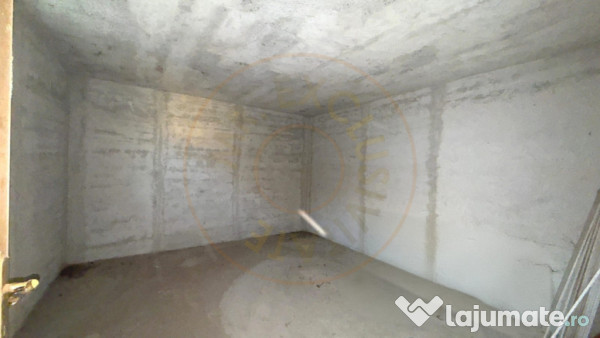 Casa generoasa cu teren de 1186 mp intravilan-Retevoiesti -P 