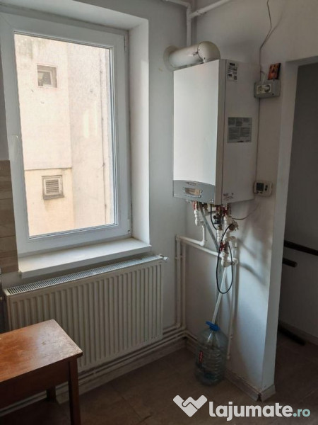 APARTAMENT 3 CAMERE DECOMANDAT ZONA PENINSULA/ PIATA OVIDIU 