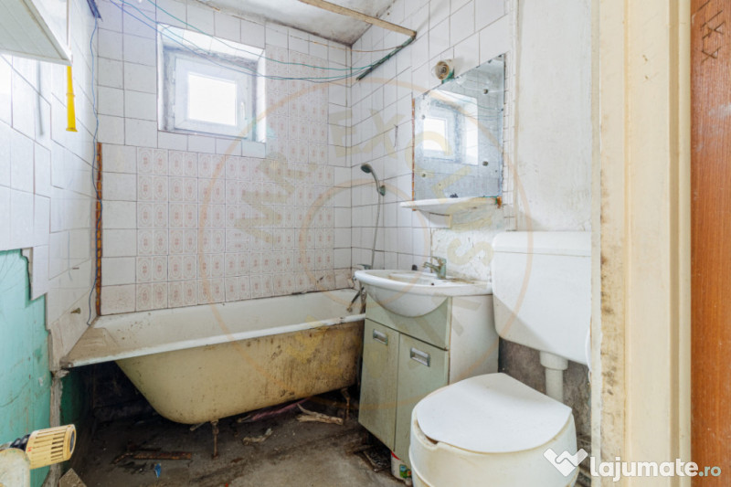 Apartament 2 camere de renovat – Aleea Vergului