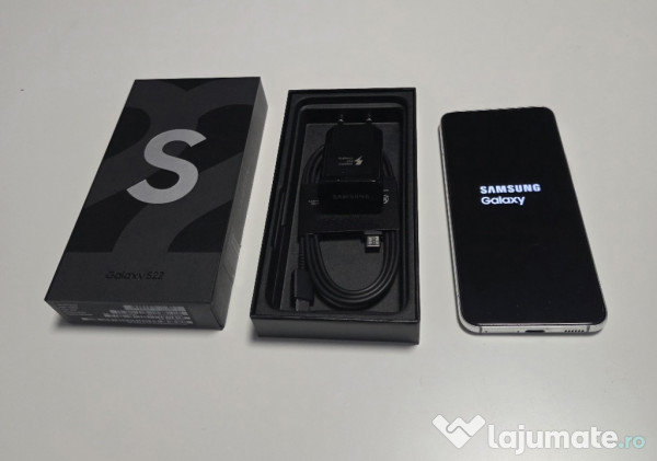 Samsung Galaxy S22 128GB 8GB RAM 