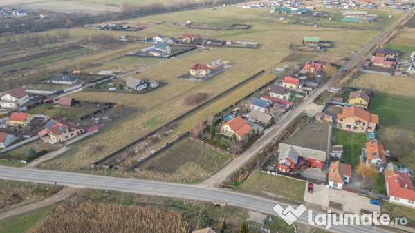 Două Loturi Alăturate de 500 mp Disponibile în Bod, St... 