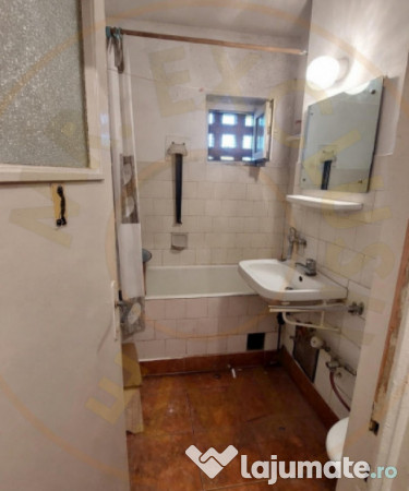 Apartament 3 camere Calea Bucuresti