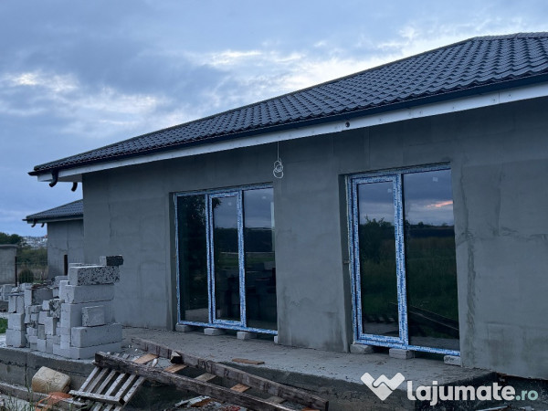 Casă Agigea str. Răchitei, accept variante auto