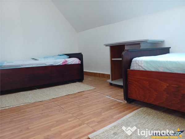 Casa si pentru cazare muncitori in zona parcului industrial 