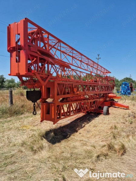 Macara de constructii automontanta 11 metri înălțime 