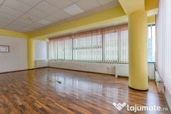 Închiriere spațiu birouri Patria: 194 mp total cu opți...