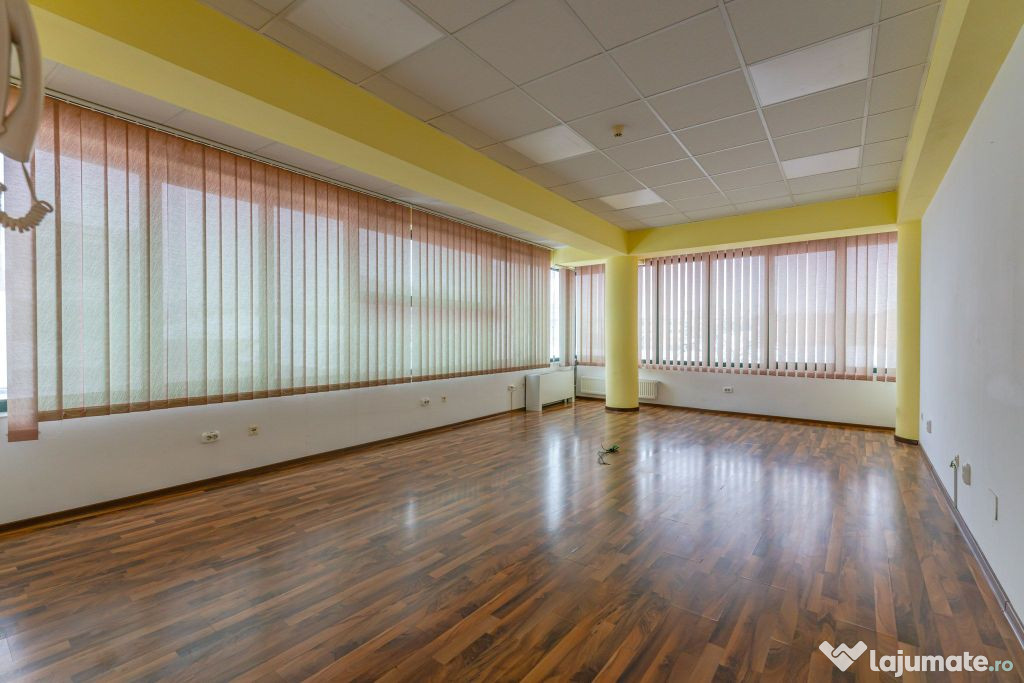 Închiriere spațiu birouri Patria: 194 mp total cu opți...