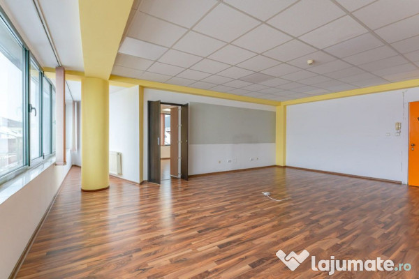 Închiriere spațiu birouri Patria: 194 mp total cu opți...
