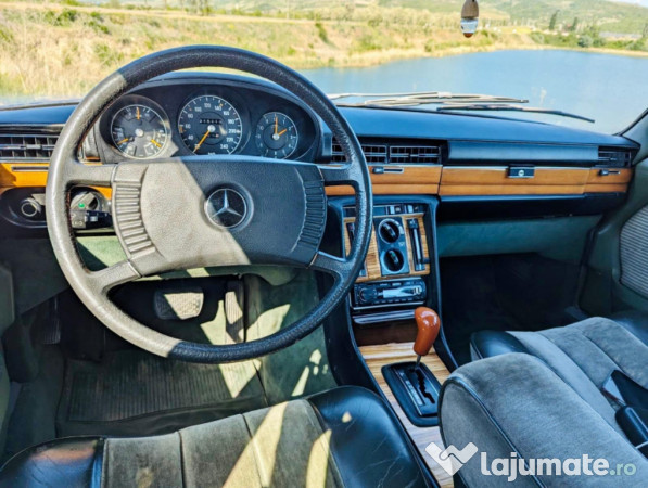 Mercedes Benz 280 SE din 1980 