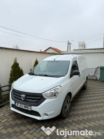 Transport marfă si obiecte voluminoase - dubă 