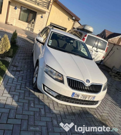 Skoda Octavia combi 2015 1.6 TDI diesel manuala stare excelentă