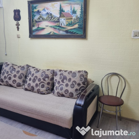 APARTAMENT DE VANZARE CU 2 CAMERE 