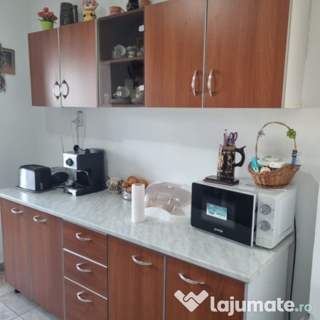 APARTAMENT DE VANZARE CU 2 CAMERE 