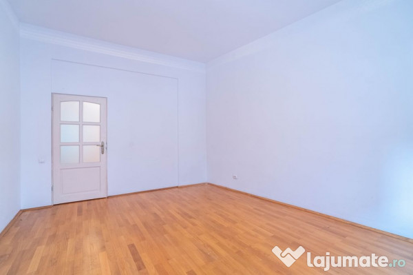 Apartament central la casă, spațios, ideal pentru famil... 