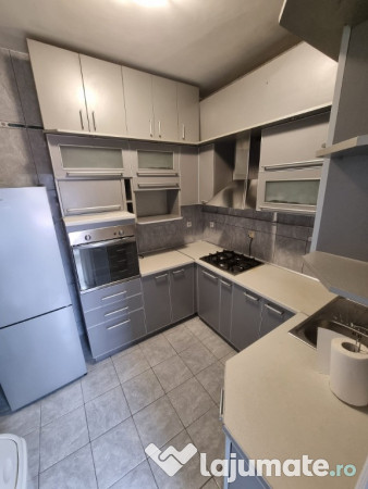 Spatiu generos ptr. salon,birou,after school,cabinet etc.Alunisului 