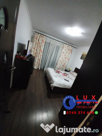 ID 624 Apartament 3 camere DE INCHIRIAT