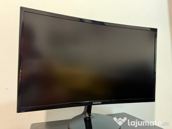 Monitor SAMSUNG Curbat Gaming 24” ca NOU1920x1080 60HZ 