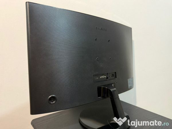 Monitor SAMSUNG Curbat Gaming 24” ca NOU1920x1080 60HZ 