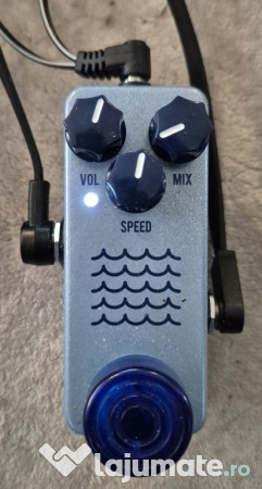 Pedala de tremolo și booster efect de chitara JHS TIDEWATER 