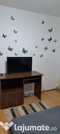 Inchiriez apartament 2 camere Sibiu cartier Strand