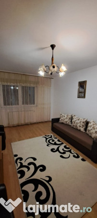 Inchiriez apartament 2 camere Sibiu cartier Strand