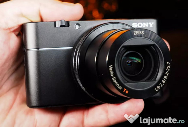 Sony RX100 Mark V + Carcasa Subacvatica Sea Frogs + accesorii 