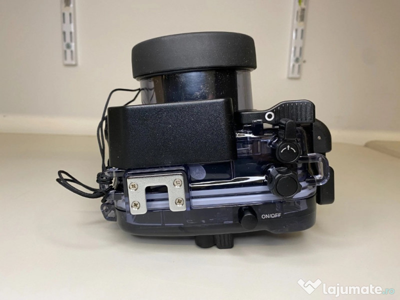 Sony RX100 Mark V + Carcasa Subacvatica Sea Frogs + accesorii 