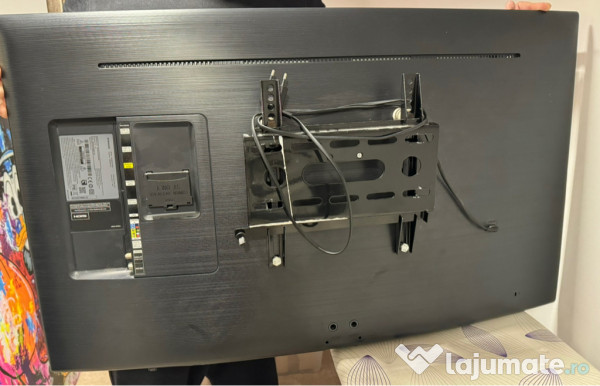 TV Samsung SMART Curved 40inci (101cm) 