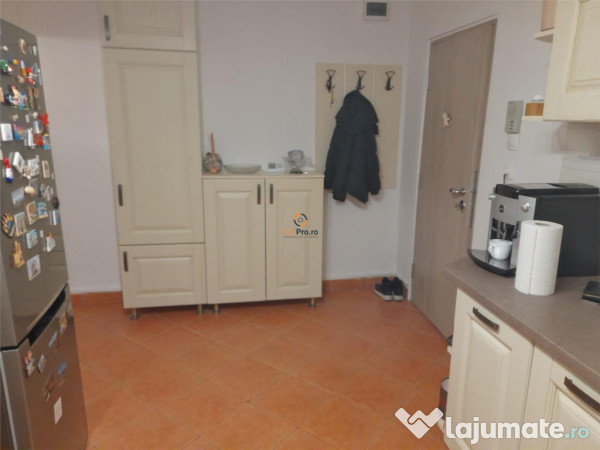 Renovat cu Centrala zona Lipovei