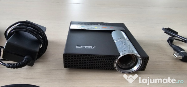 Mini proiector portabil ASUS P1M WXGA200 