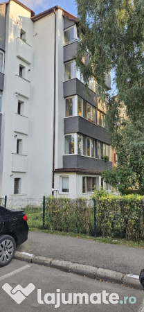 Garsonieră de închiriat Str. Calea Moldovei vis-a-vis de LPS