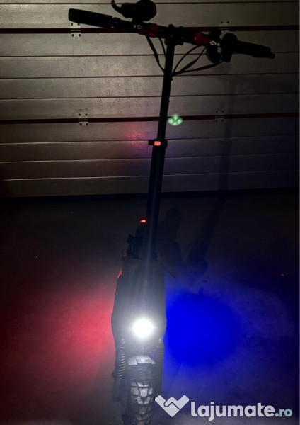 Trotineta electrica Kukirin M4 PRO