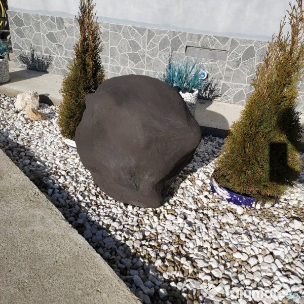 Jardiniere decorative 