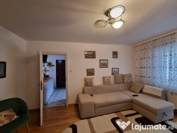 Zonă Centrală- Slanicului- Apartament 2 camere, renovat 
