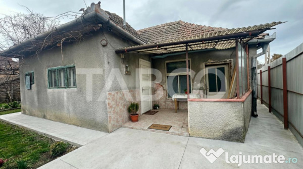 Casa individuala 3 camere garaj si teren liber 207 mp Trei S