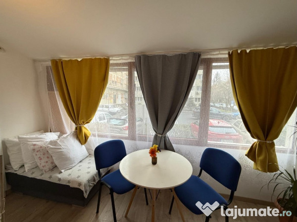 Garsonieră – mobilată și utilată complet-zona Miorita 