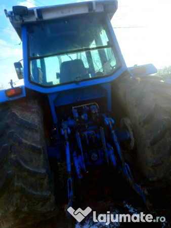 Tractor Ford TW-35 
