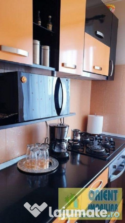 Inel 2, decomandat, 3 camere, mobilat, vanzari Constanta 