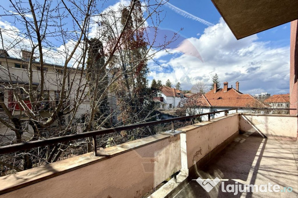 Apartament 3 camere | 70 mp | garaj | boxa I Andrei Muresanu