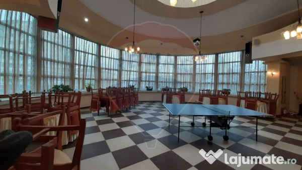 Spațiu comercial de 366mp de închiriat în zona Ultrace...