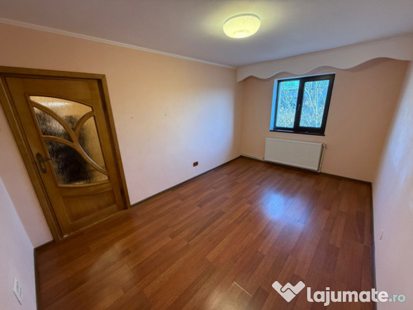 VEST- 3 camere, renovat, centrala termica, 64 mp 