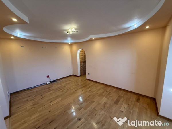 VEST- 3 camere, renovat, centrala termica, 64 mp 