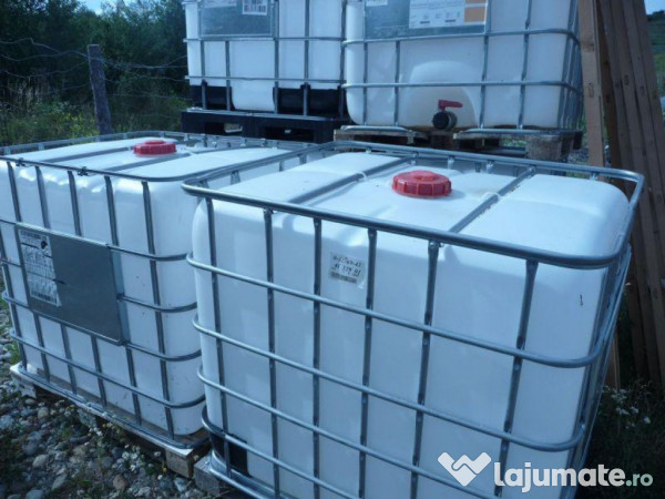 Bazine plastic (1.000 L.) cu suporti metalici 